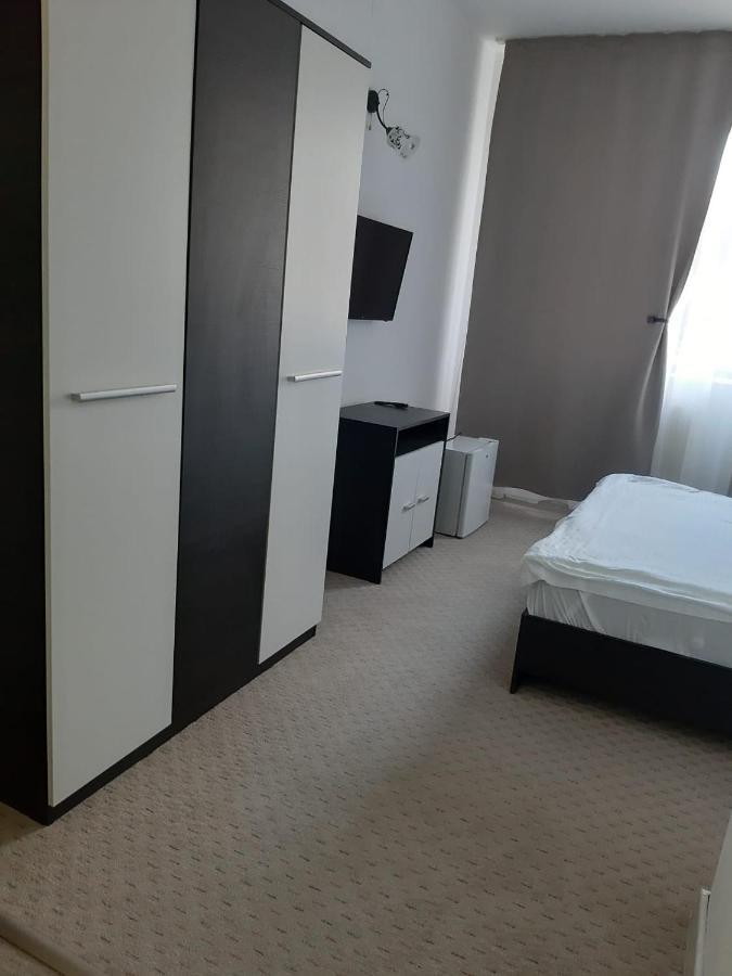 克拉奥华 Casablanca旅舍 外观 照片