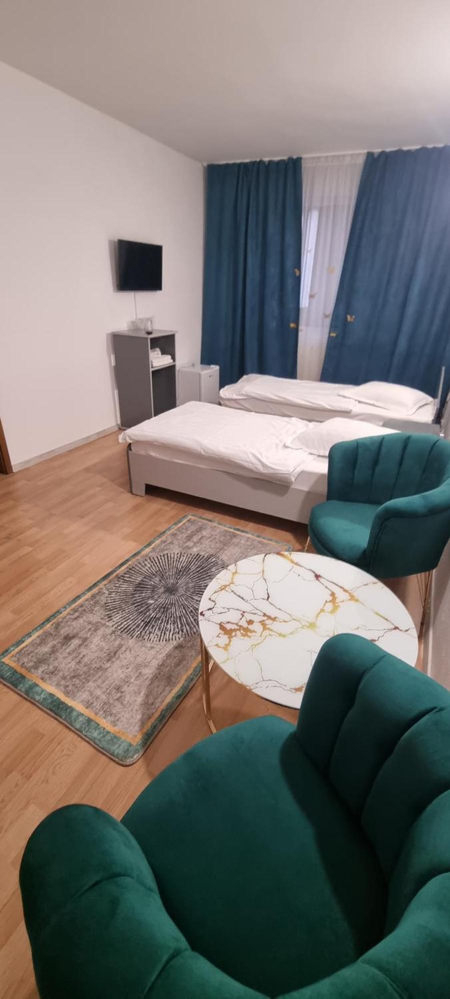 克拉奥华 Casablanca旅舍 外观 照片